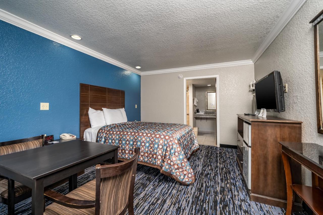 Gatortown Inn Gainesville Ngoại thất bức ảnh